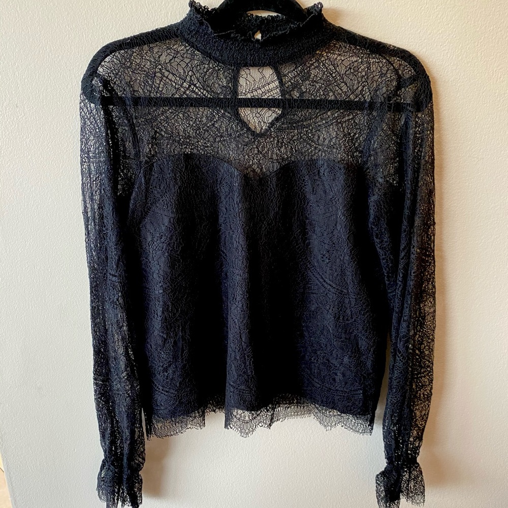 Cupcakes & Cashmere Mock Neck Lace Bla…